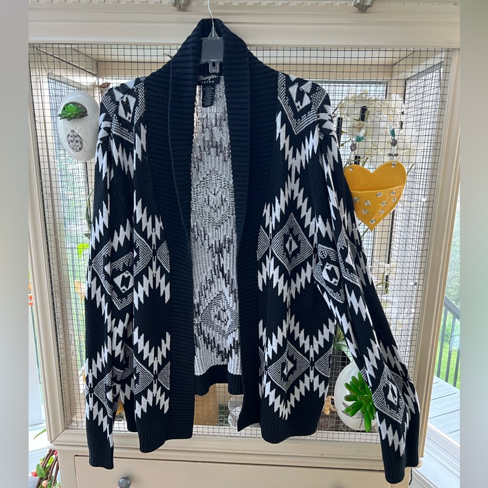 Wrangler Black and White Open Front Aztec Cardigan XL